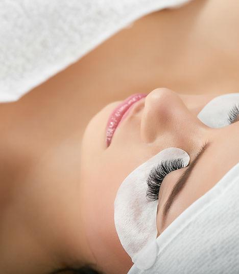 Luxurious eyelash extension treatment